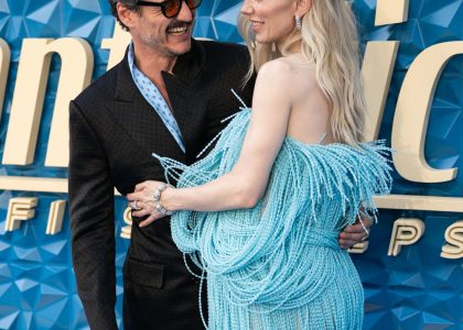 people-are-mad-about-pedro-pascal-&-vanessa-kirby’s-affectionate-friendship