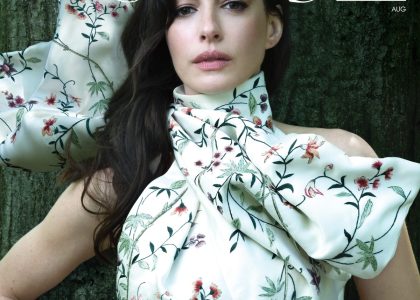 anne-hathaway-covers-vogue-&-her-friend-swears-that-anne-never-gossips