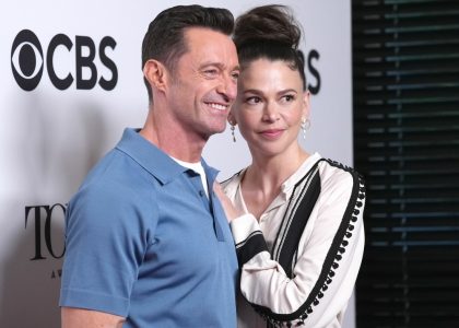 “hugh-jackman-&-sutton-foster-are-reportedly-still-‘going-strong’”-links