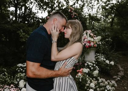 travis-kelce-asked-taylor-swift’s-father-for-‘permission’-to-propose-a-month-ago