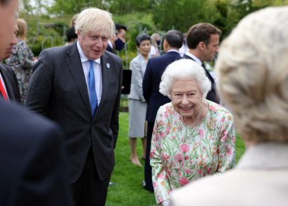 queen-elizabeth-ii-was-secretly-a-remainer,-she-never-supported-brexit?
