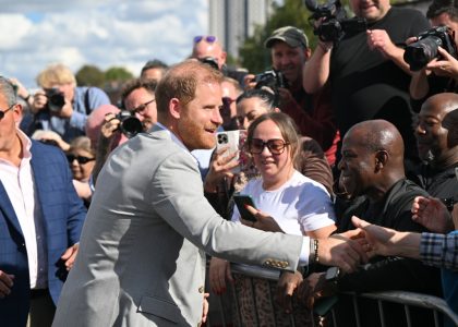 royalist:-prince-harry’s-‘curse’-is-that-he-made-his-money-from-netflix-&-spare