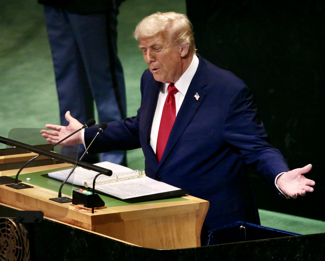 donald-trump-looked-&-sounded-‘stark-raving-mad’-at-the-united-nations