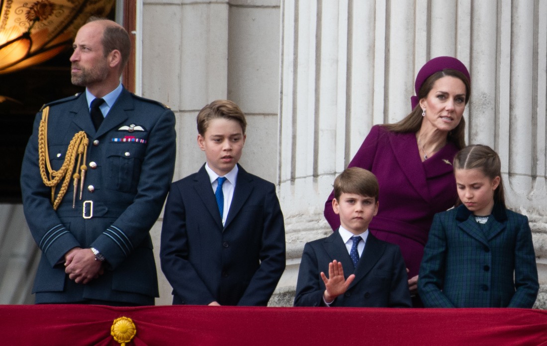 mail:-prince-william-‘looks-glum’-because-he’s-running-out-of-working-royals