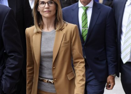 “lori-loughlin-&-mossimo-giannulli-have-separated-after-28-years”-links