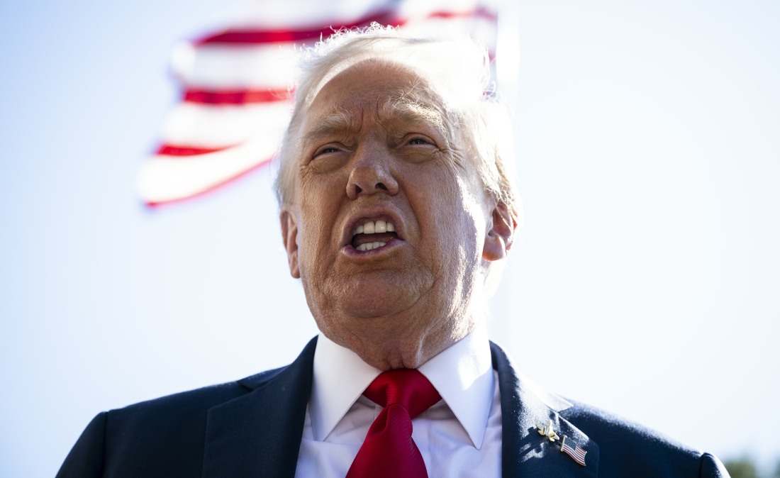 donald-trump-made-some-bizarre-claims-about-bin-laden-as-ice-attacked-chicago